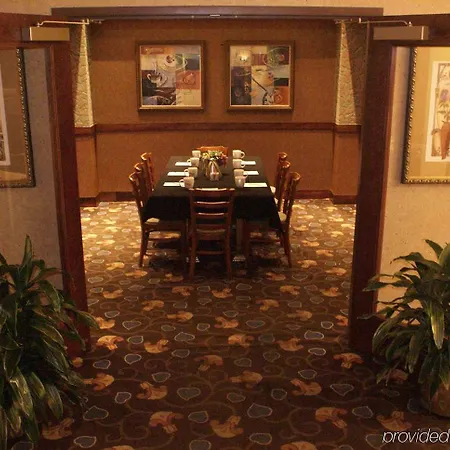 Doubletree By Hilton Lafayette 